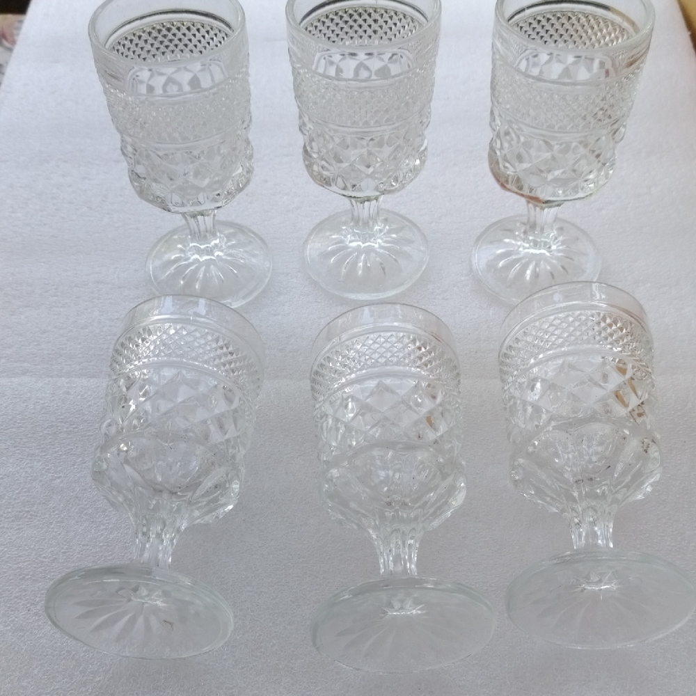 Clear Cut Glass Goblets - Set of 6 Anchor Hocking Brand